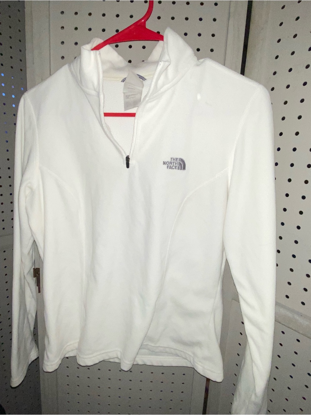 The North Face Women's White Half-Zip Turtleneck Fleece Pullover